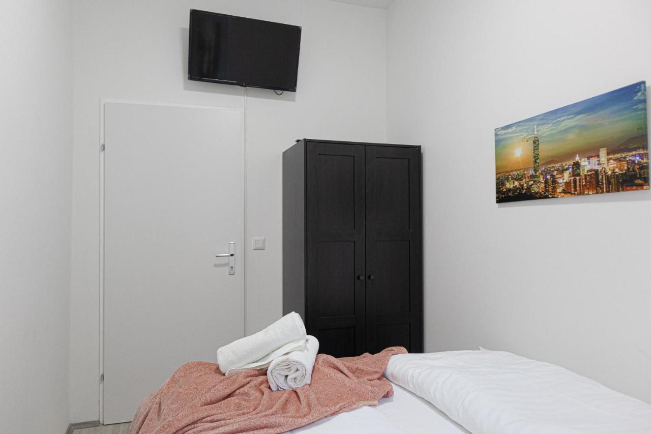 Magnificent 5Br Shared Apartment - Perfect For Longstays Vienna Exterior photo