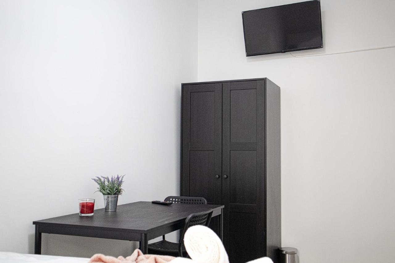 Magnificent 5Br Shared Apartment - Perfect For Longstays Vienna Exterior photo